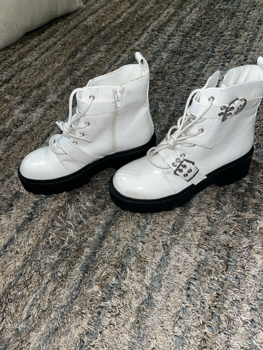 Forever 21 White Croc-Textured Combat Boots with Black Sole